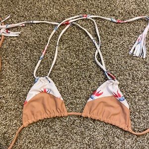 Acacia bird of paradise top